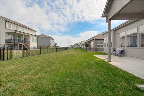 $559,000 | 1542 Southwest Arbor Park Drive, Lee's Summit, MO 64082