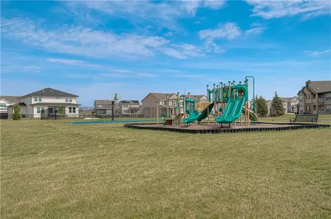 $559,000 | 1542 Southwest Arbor Park Drive, Lee's Summit, MO 64082