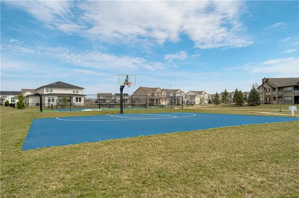 $559,000 | 1542 Southwest Arbor Park Drive, Lee's Summit, MO 64082