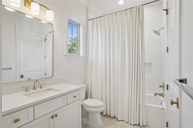 $2,750,000 | 13 Thunderbird Drive, Covington, LA 70433