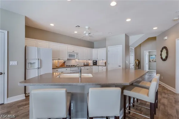 $2,990,000 | 21500-21504 Indian Bayou Drive, Fort Myers Beach, FL 33931