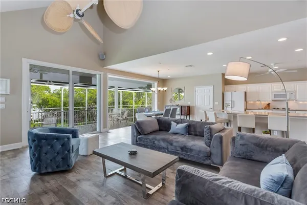 $2,990,000 | 21500-21504 Indian Bayou Drive, Fort Myers Beach, FL 33931