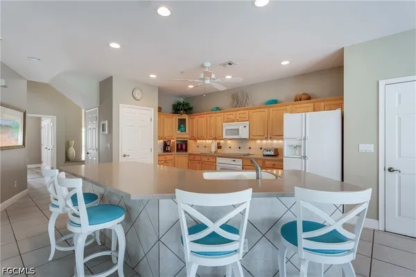 $2,990,000 | 21500-21504 Indian Bayou Drive, Fort Myers Beach, FL 33931