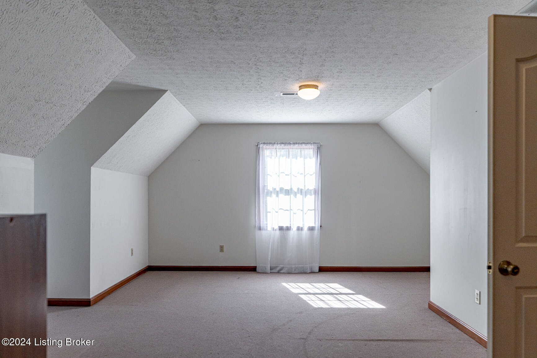 606 Elm Road Elizabethtown, KY 42701 - Photo 32 of 40 DSC02327