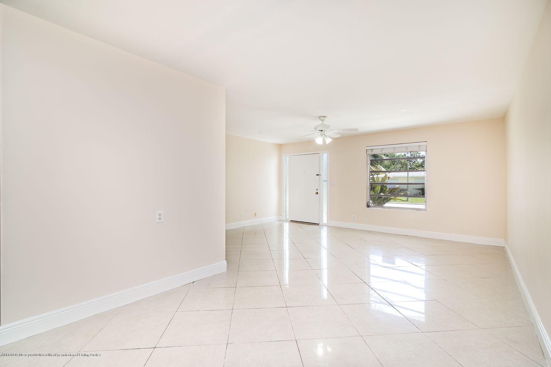 351 Edmor Road West Palm Beach, FL 33405 - Photo 7 of 23 7