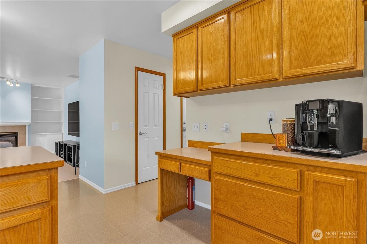 3124 201st Street Southeast Bothell, WA 98012 - Photo 12 of 38