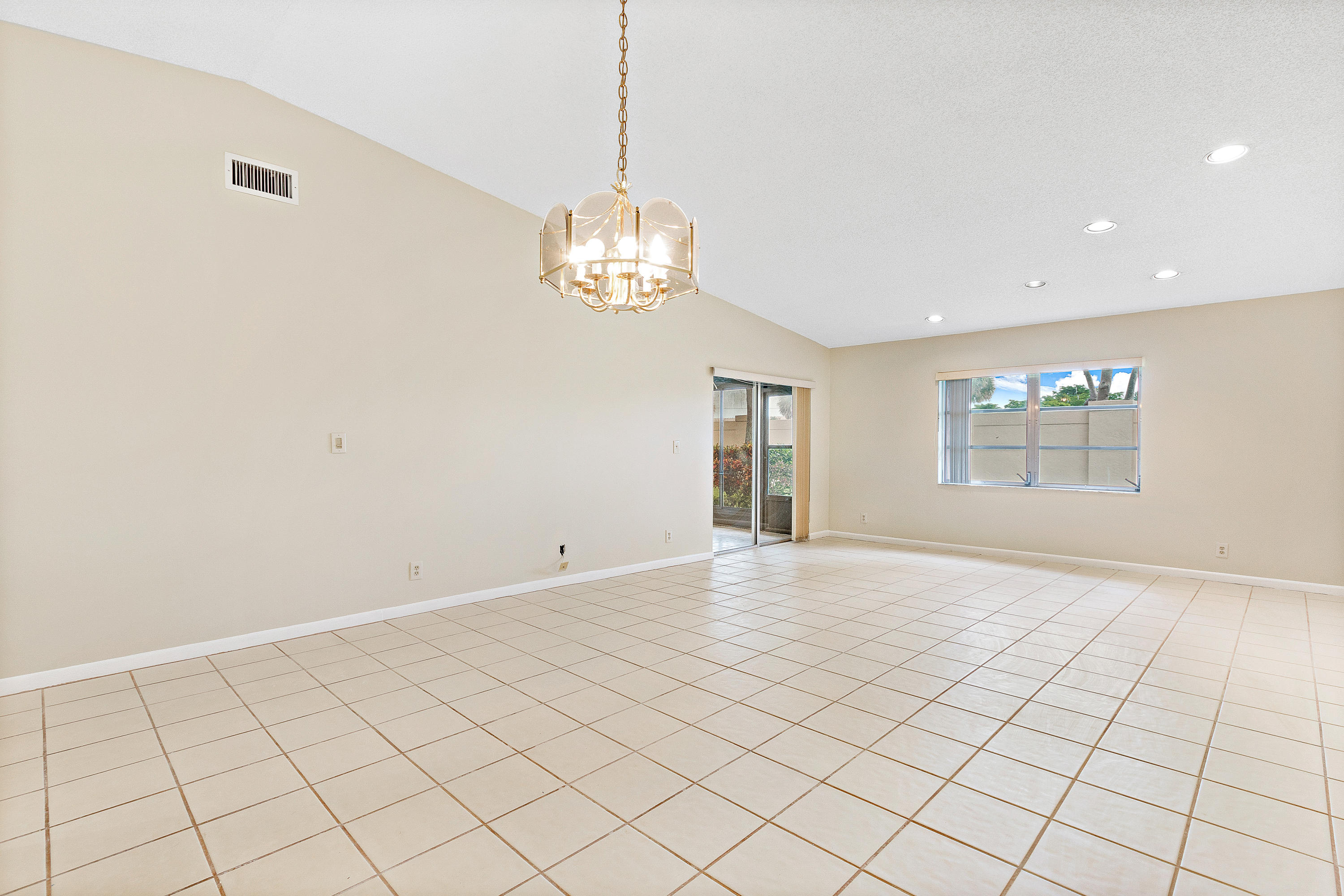 8152 Summerbreeze Lane Boca Raton, FL 33496 - Photo 12 of 26 Living Room and Dining Area