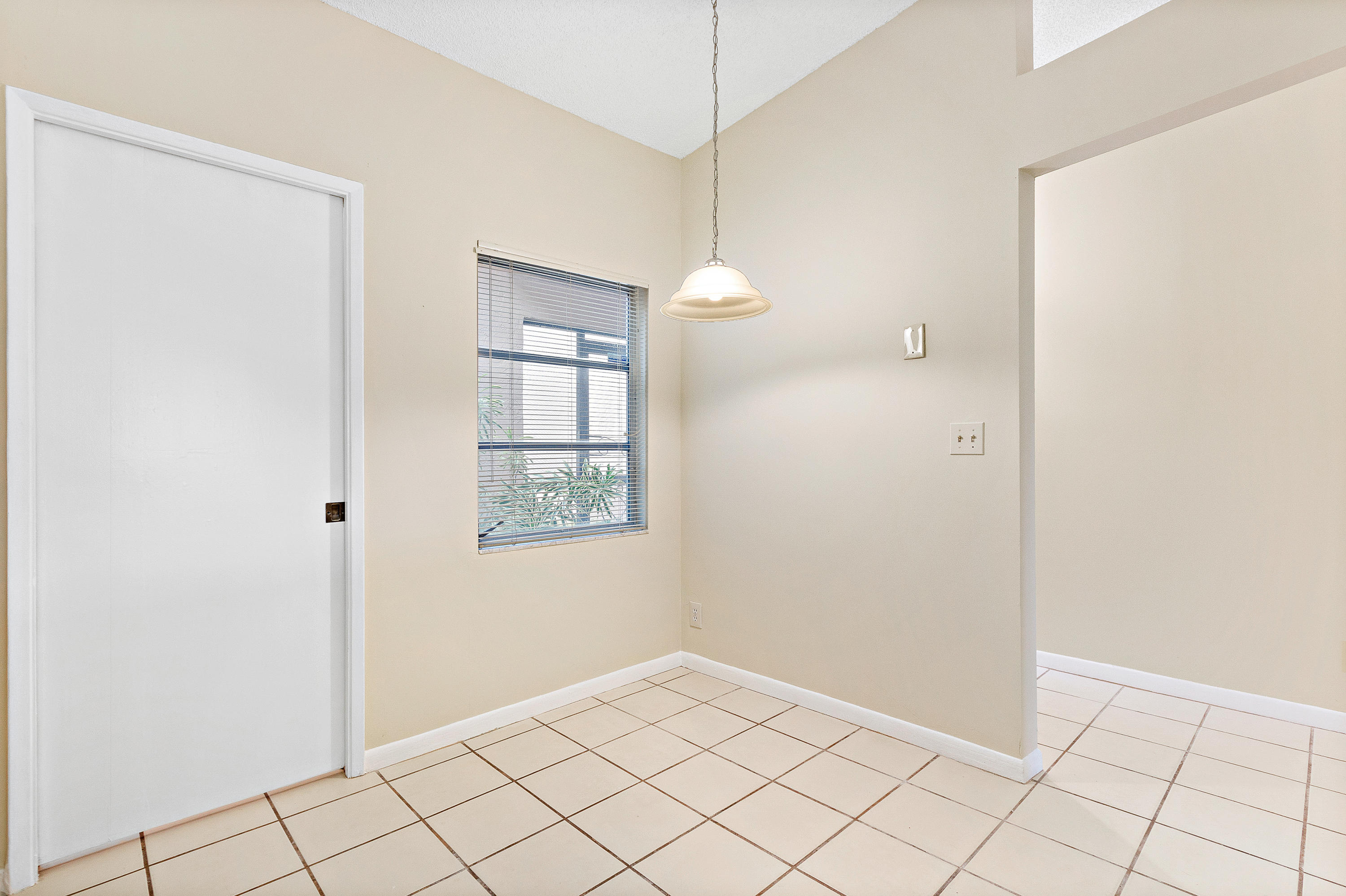 8152 Summerbreeze Lane Boca Raton, FL 33496 - Photo 9 of 26 Breakfast Nook