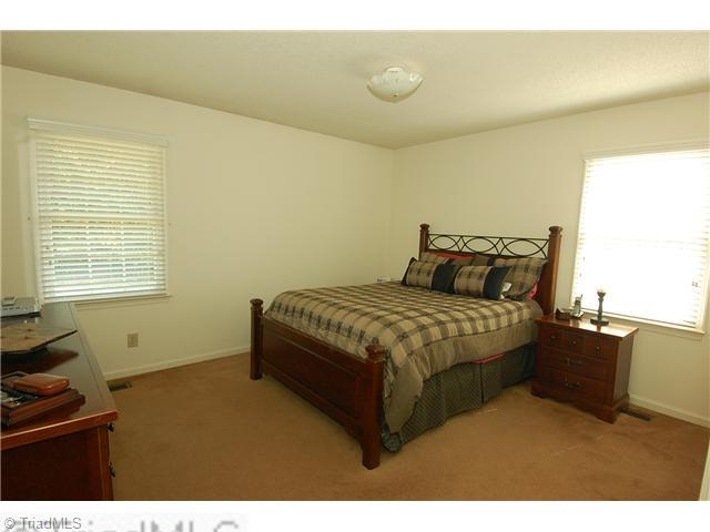 4475 Cotswold Road Pfafftown, NC 27040 - Photo 8 of 16 4th Bedroom.