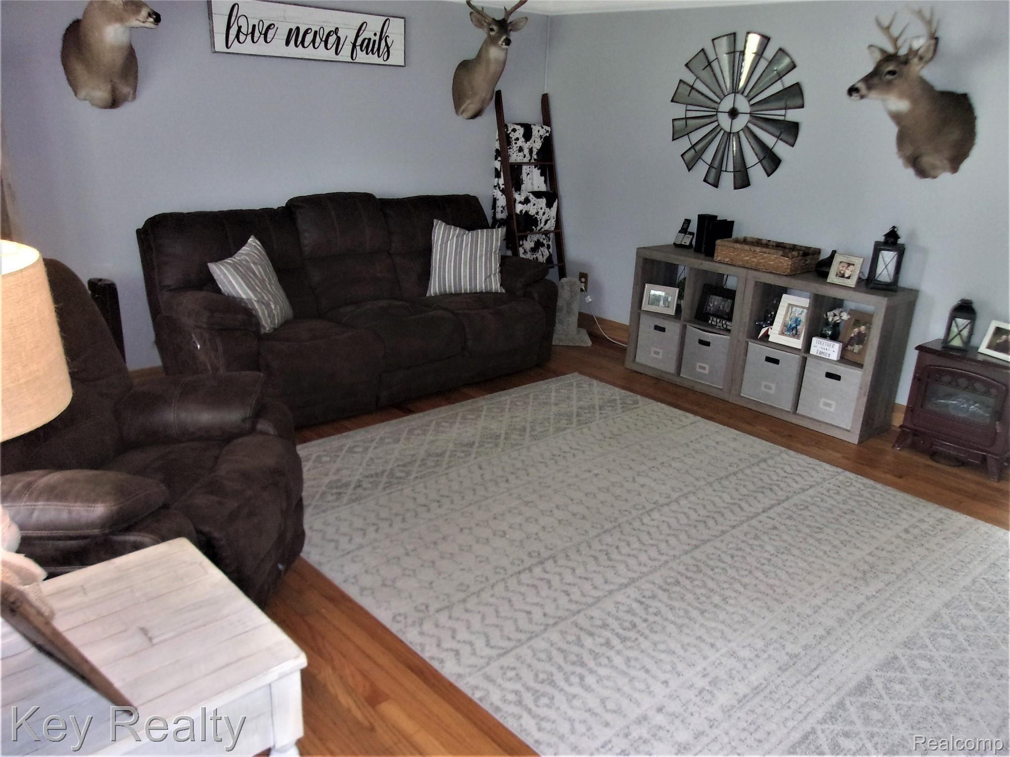 12726 Sweitzer Road Carleton, MI 48117 - Photo 32 of 60 244_3307.JPG