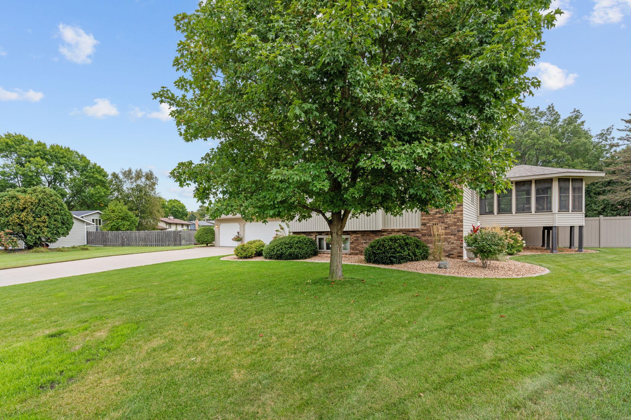 4760 Larson Road Shoreview, MN 55126 - Photo 49 of 75 Gallery Image 49