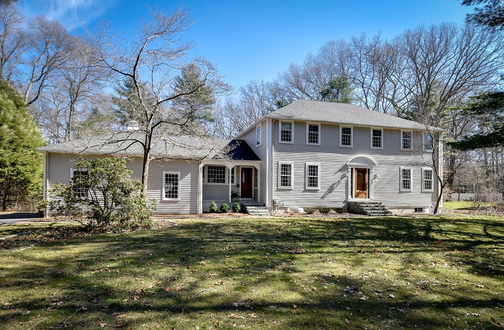 27 Stoney Brook Road Sherborn, MA 01770 - Photo 1 of 22 Gallery Image 1
