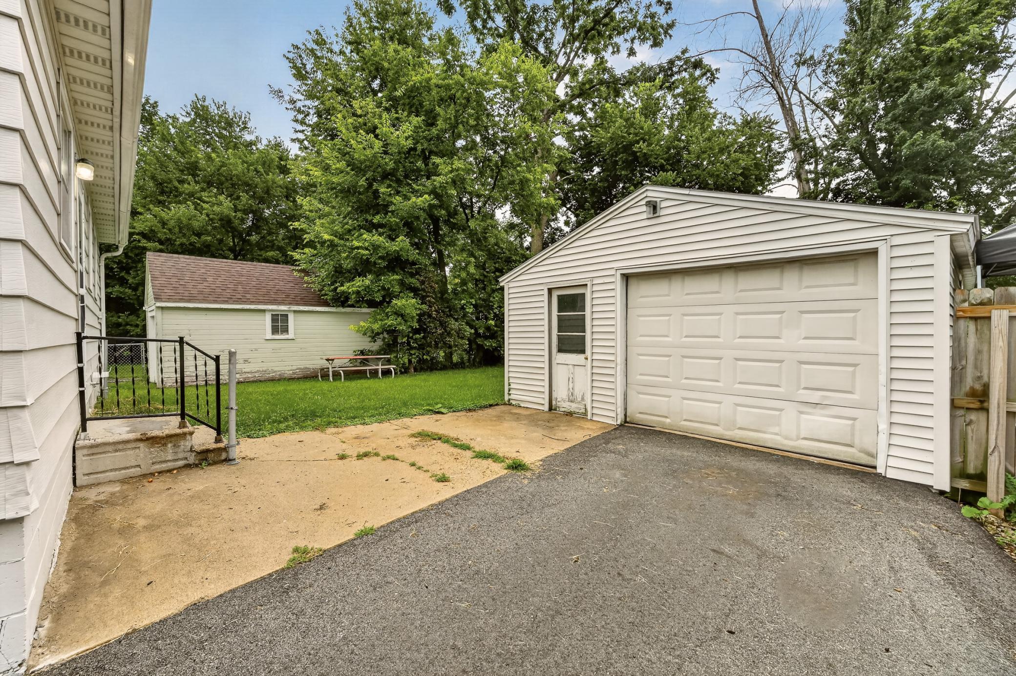 1520 5th Street Northeast Rochester, MN 55906 - Photo 19 of 20 Gallery Image 19