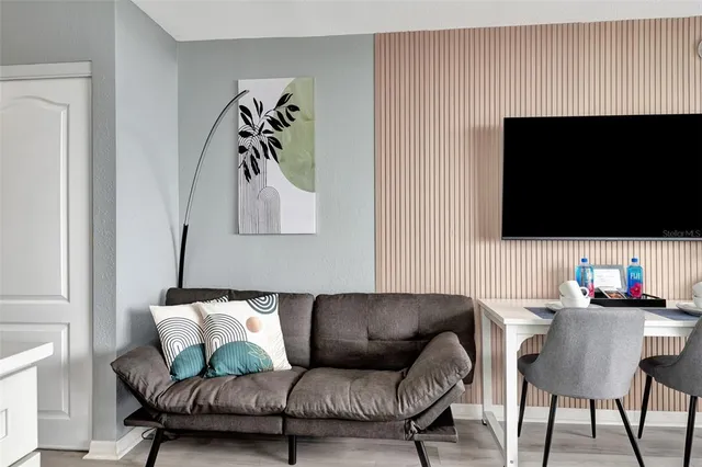 $1,550 | 2043 South Atlantic Avenue, Unit 505, Daytona Beach, FL 32118