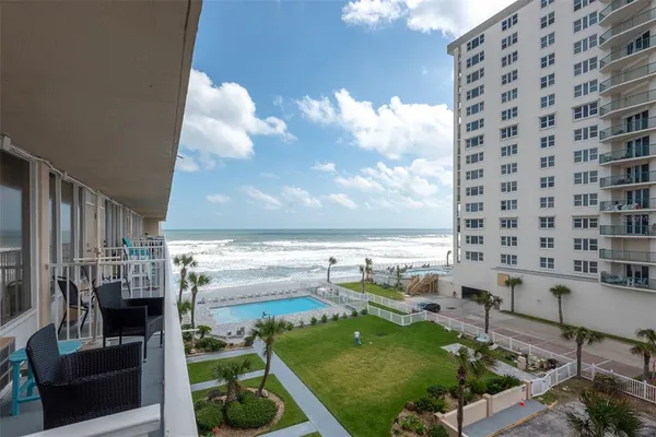 $1,540 | 2043 South Atlantic Avenue, Unit 505, Daytona Beach, FL 32118