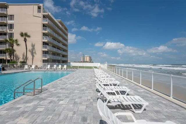 $1,550 | 2043 South Atlantic Avenue, Unit 505, Daytona Beach, FL 32118