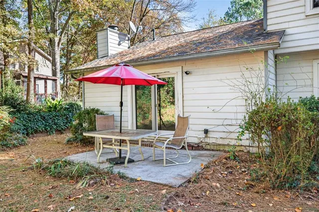 $336,000 | 1075 Westchester Drive Southwest, Lilburn, GA 30047