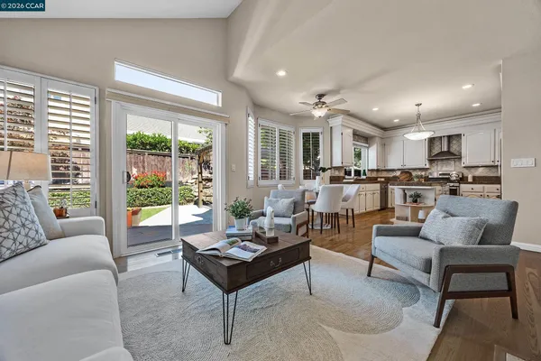 $849,000 | 402 Chupcan Place, Clayton, CA 94517