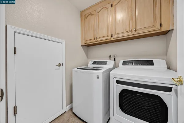 $849,000 | 402 Chupcan Place, Clayton, CA 94517