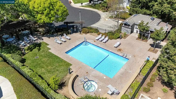$849,000 | 402 Chupcan Place, Clayton, CA 94517