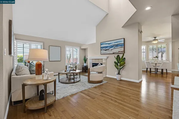 $849,000 | 402 Chupcan Place, Clayton, CA 94517