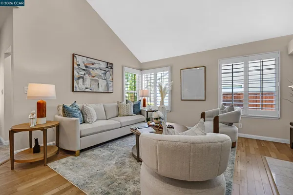 $849,000 | 402 Chupcan Place, Clayton, CA 94517
