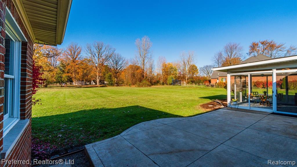 6475 North Beck Road Canton, MI 48187 - Photo 29 of 32