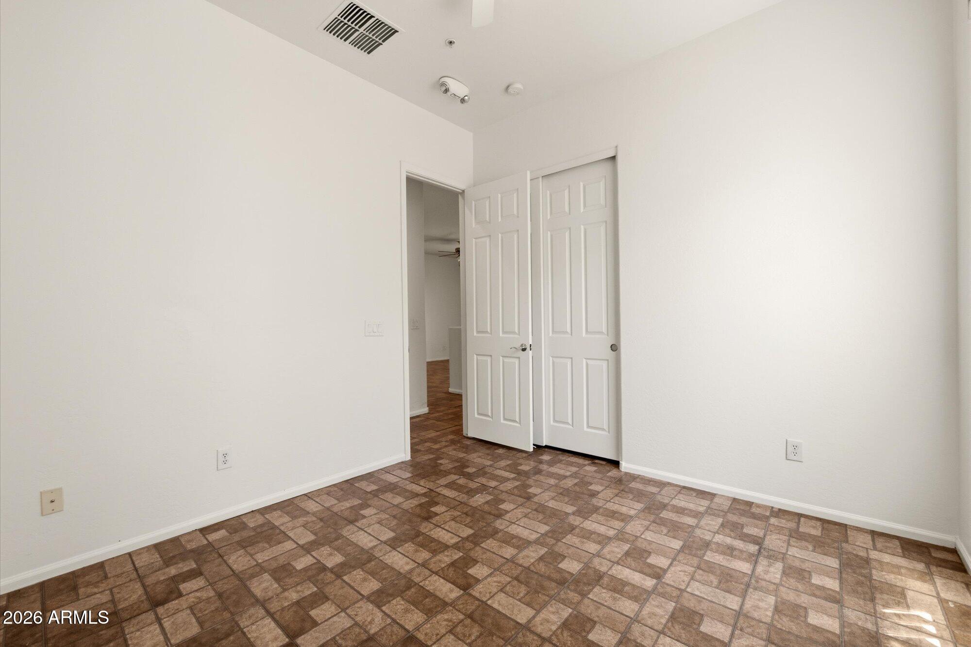 6229 South Moccasin Trail Gilbert, AZ 85298 - Photo 11 of 25 Primary Suite 2
