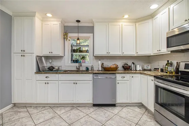 $240,000 | 32 Donley Drive Northwest, Rome, GA 30165