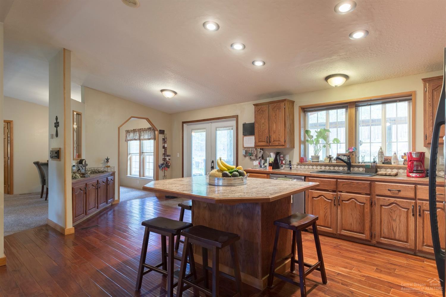 19565 Buck Canyon Road Bend, OR 97702 - Photo 4 of 12 Additional Photo