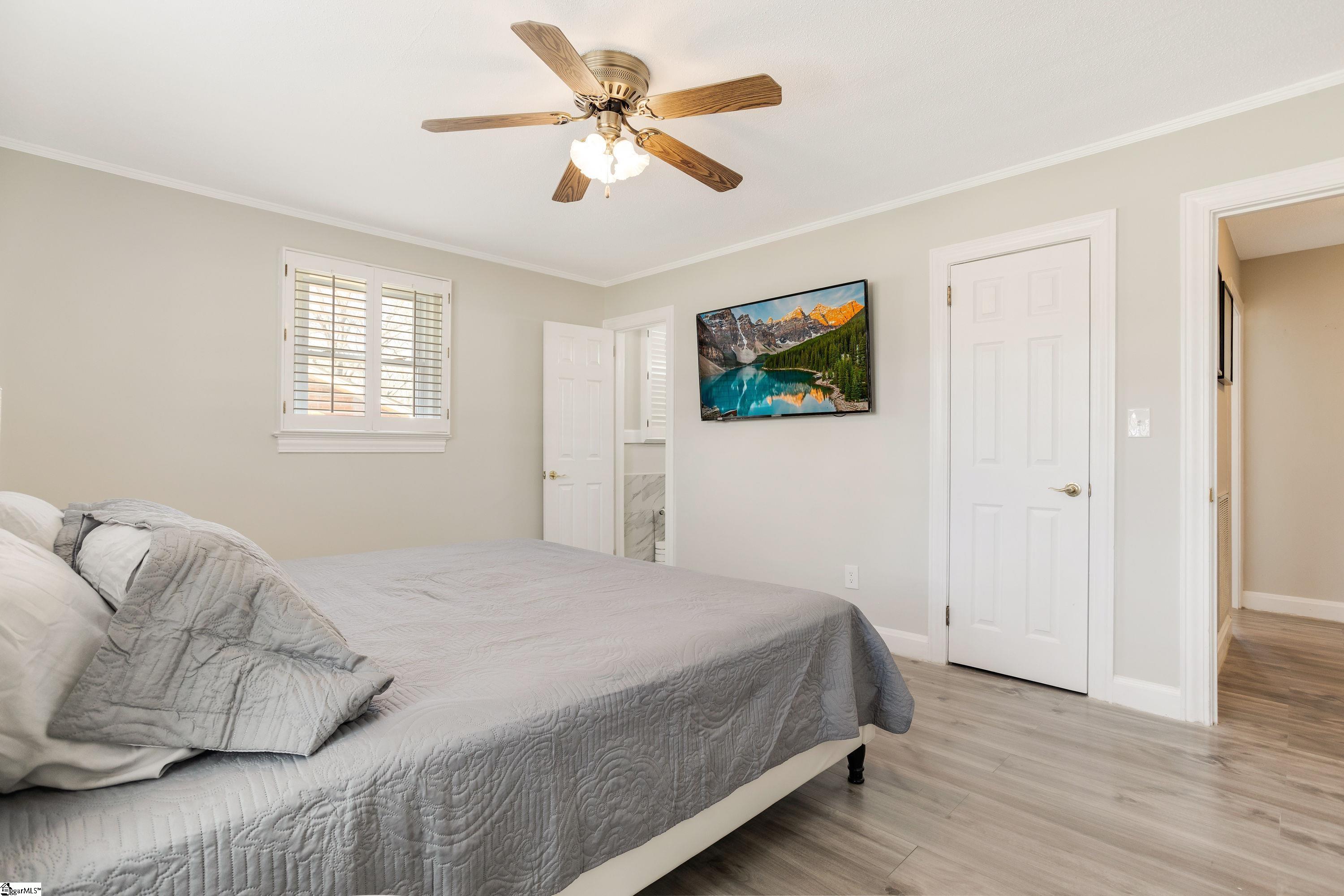 202 Hunts Bridge Road Greenville, SC 29617 - Photo 23 of 35