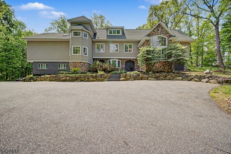 156 Kingsland Road Boonton, NJ 07005 - Photo 30 of 38 front view of house with a yard