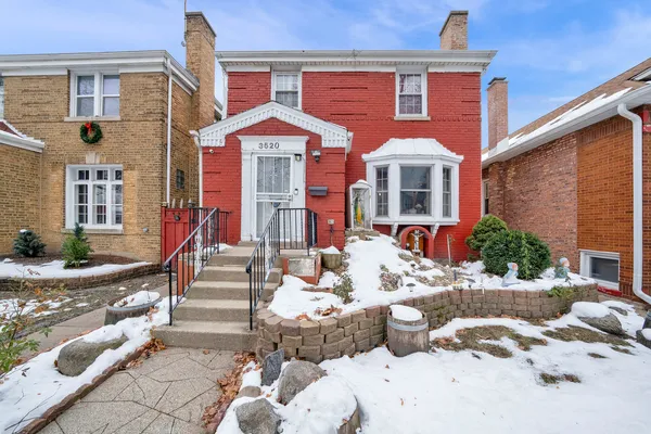 $299,900 | 3520 Ridgeland Avenue, Berwyn, IL 60402