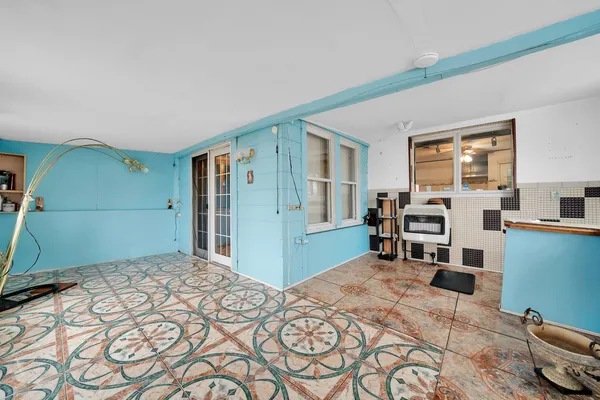 $299,900 | 3520 Ridgeland Avenue, Berwyn, IL 60402