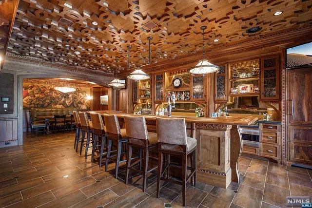 $22,500,000 | Undisclosed Address, Mahwah, NJ 07430