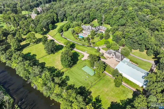 $22,500,000 | Undisclosed Address, Mahwah, NJ 07430