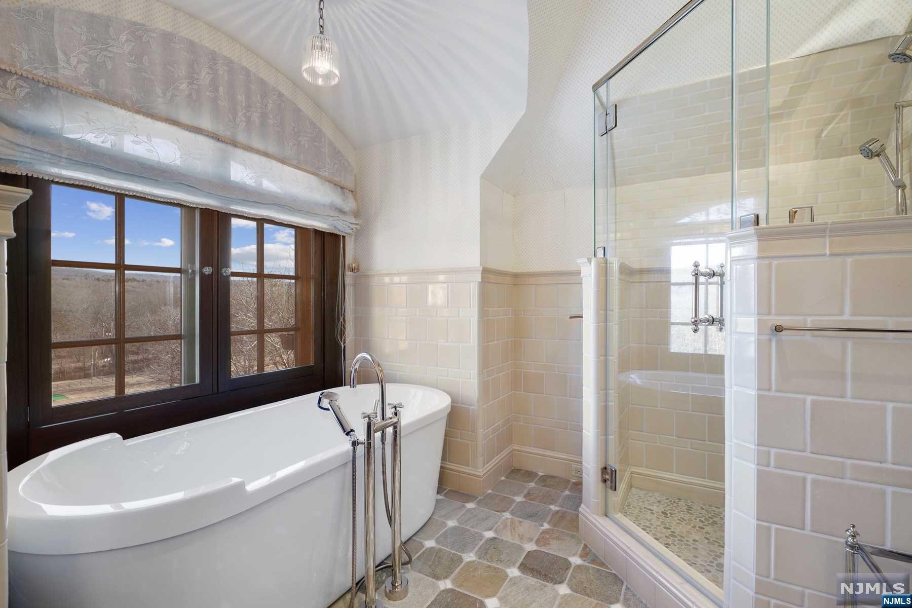 Undisclosed Address Mahwah, NJ 07430 - Photo 22 of 36