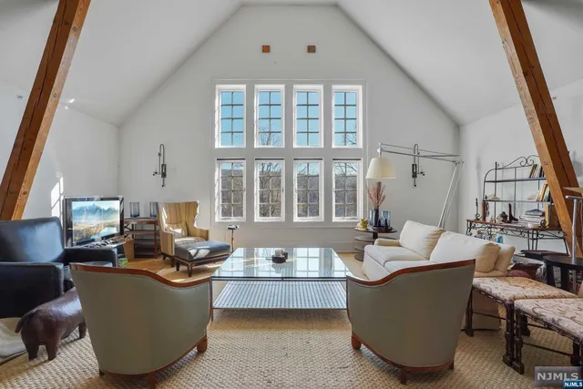 $22,500,000 | Undisclosed Address, Mahwah, NJ 07430