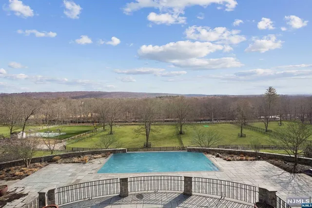 $22,500,000 | Undisclosed Address, Mahwah, NJ 07430