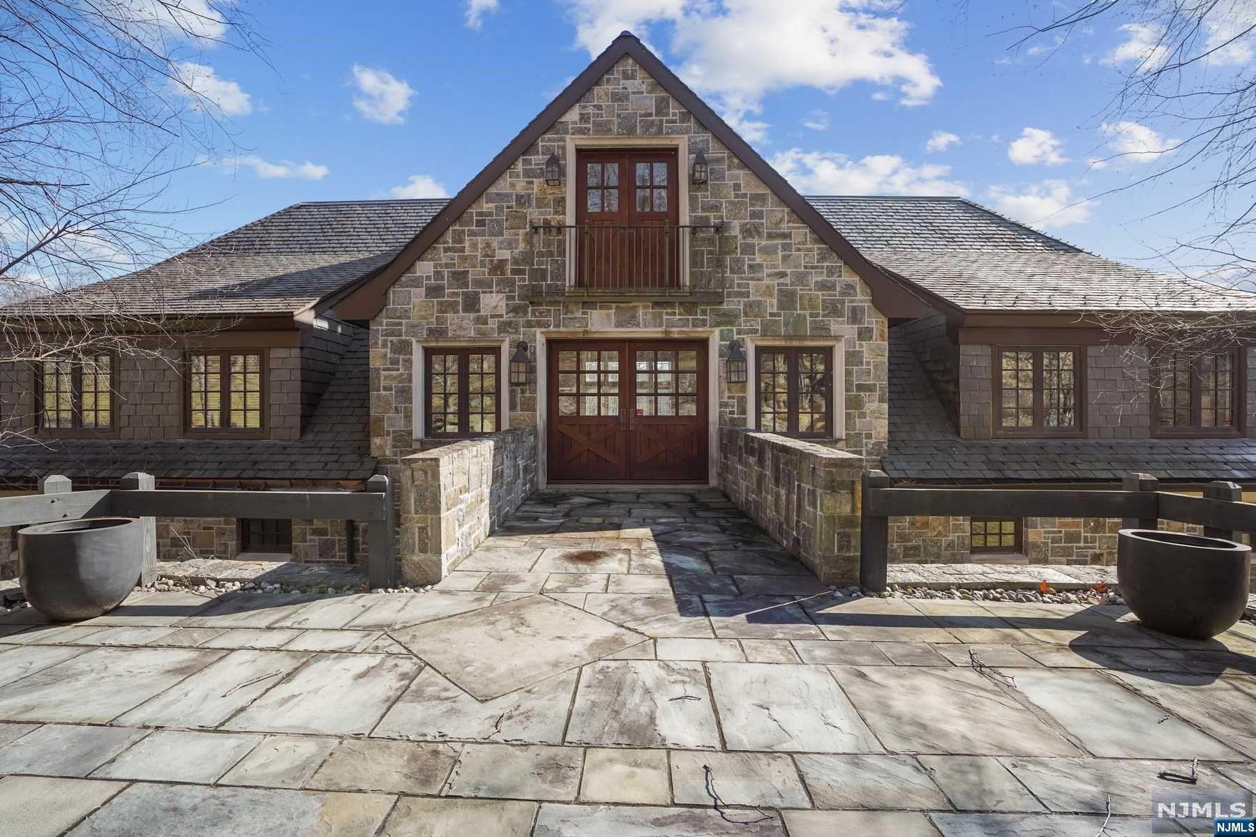 Undisclosed Address Mahwah, NJ 07430 - Photo 31 of 36