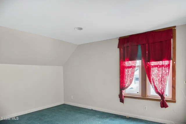 $175,000 | 1644 1st Street, Rensselaer, NY 12144