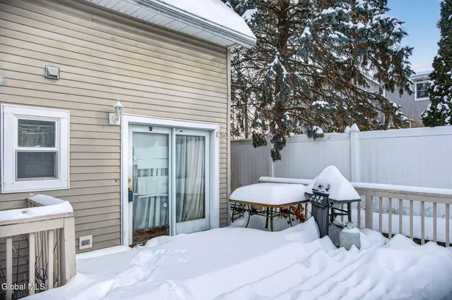 $175,000 | 1644 1st Street, Rensselaer, NY 12144