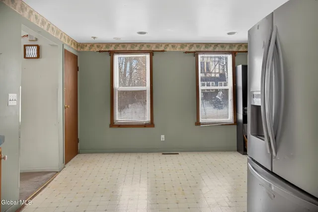 $175,000 | 1644 1st Street, Rensselaer, NY 12144