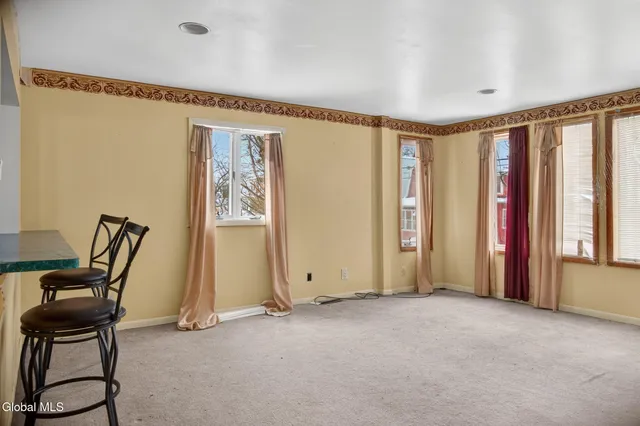 $175,000 | 1644 1st Street, Rensselaer, NY 12144