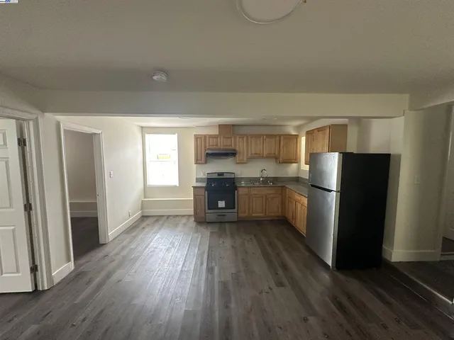 $675,000 | 537 Chester Street, Oakland, CA 94607