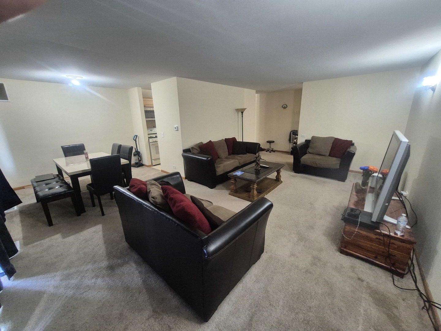 2640 Mitchell Drive, Unit 5 Woodridge, IL 60517 - Photo 3 of 14