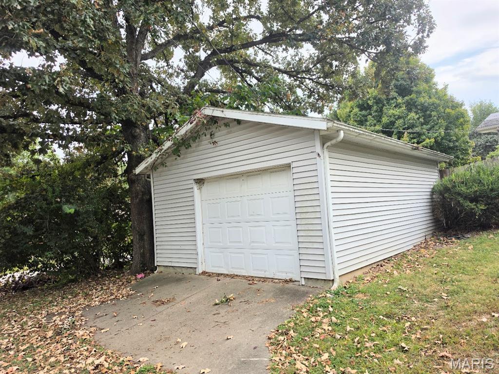 661 Parkside Street Hillsboro, IL 62049 - Photo 20 of 21 Gallery Image 20