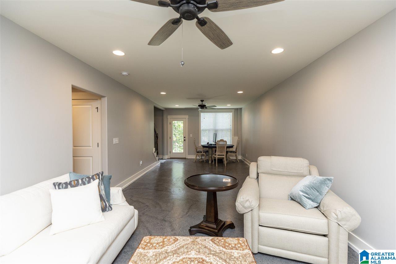 112 Fallow Circle Chelsea, AL 35043 - Photo 45 of 48