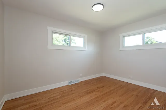 $379,999 | 6710 West 115th Street, Worth, IL 60482