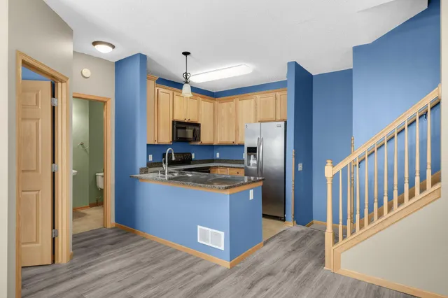 $239,900 | 6604 Pine Crest Trail South, Cottage Grove, MN 55016